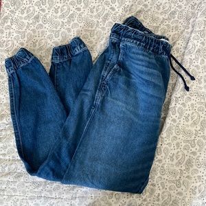 Hollister| Women’s Blue Denim Jogger Jeans - Size Medium